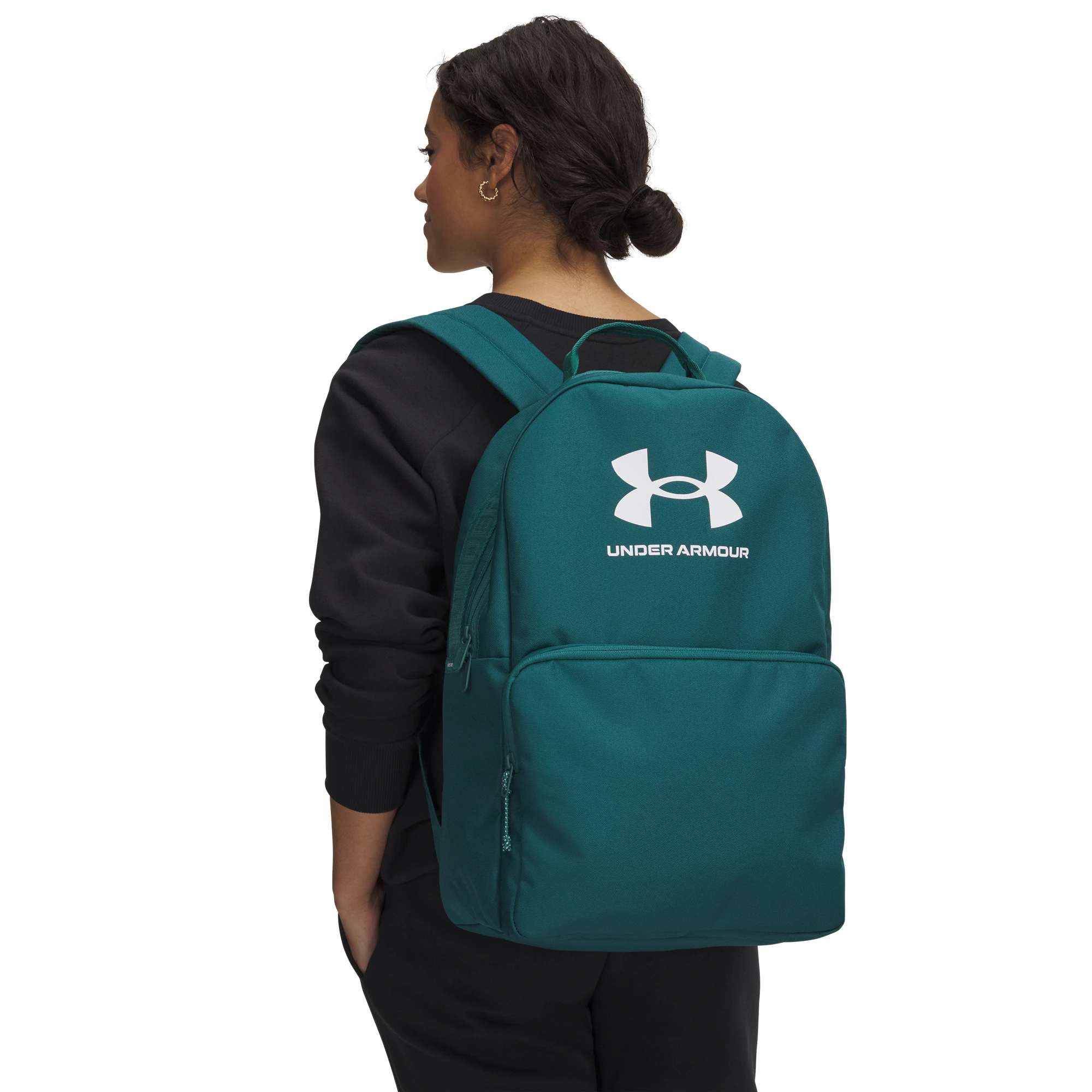 Detail batohu UNDER ARMOUR Essential Backpack